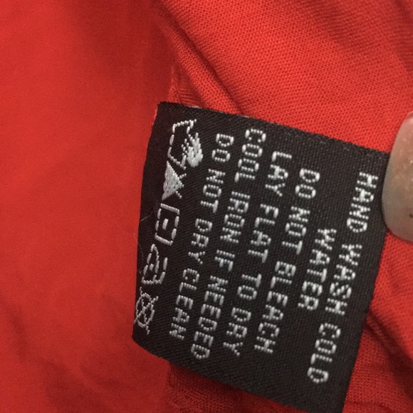 Velvet Heart Red button down Shirt - Picture 6 of 8